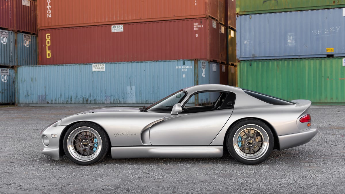 Your Ridiculously Awesome Dodge Viper Wallpapers Are Here