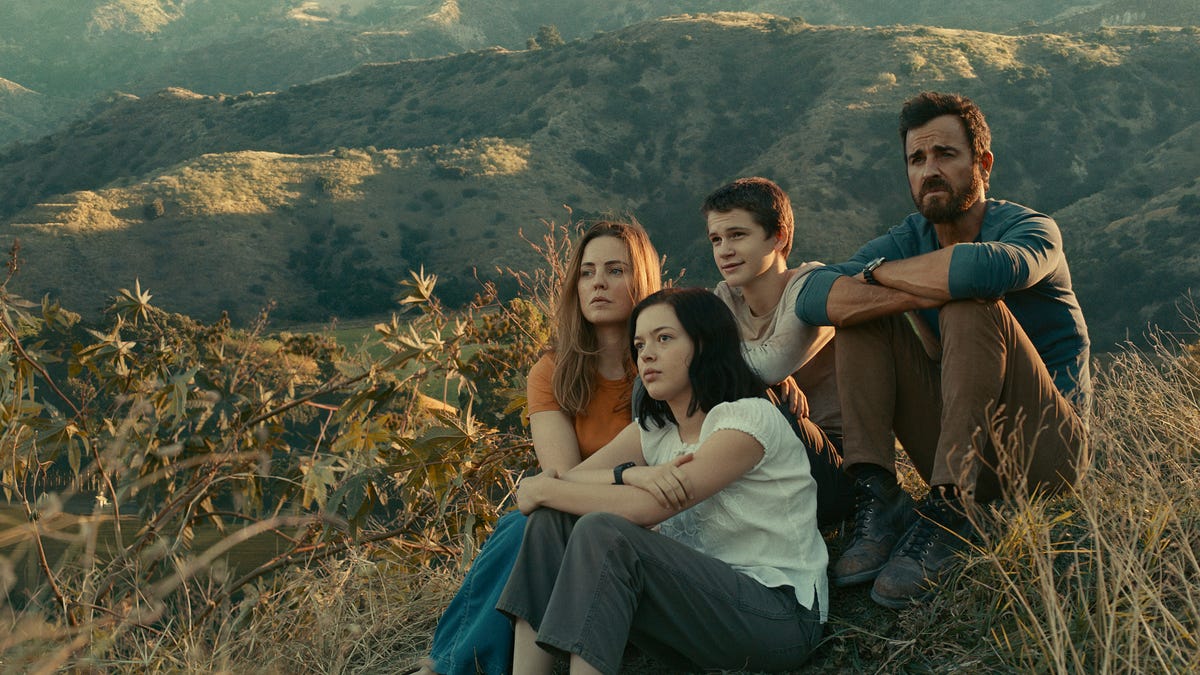 Watch the trailer for Justin Theroux’s Apple TV Plus drama The Mosquito Coast