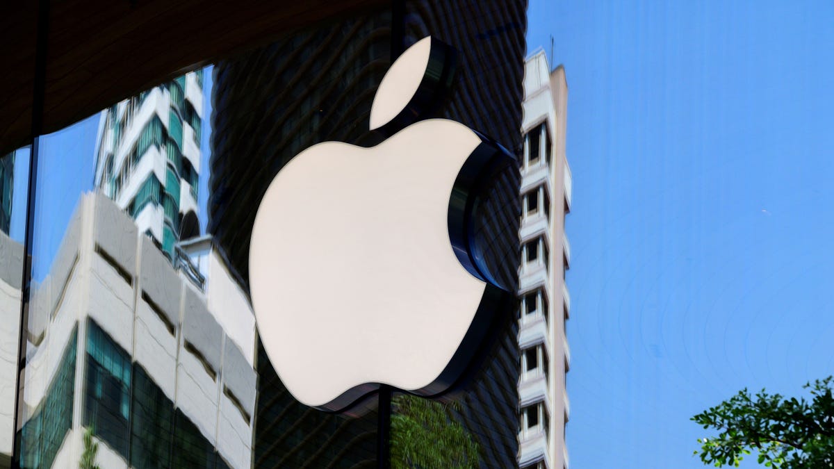 Apple is accused in France of not following its own privacy rules