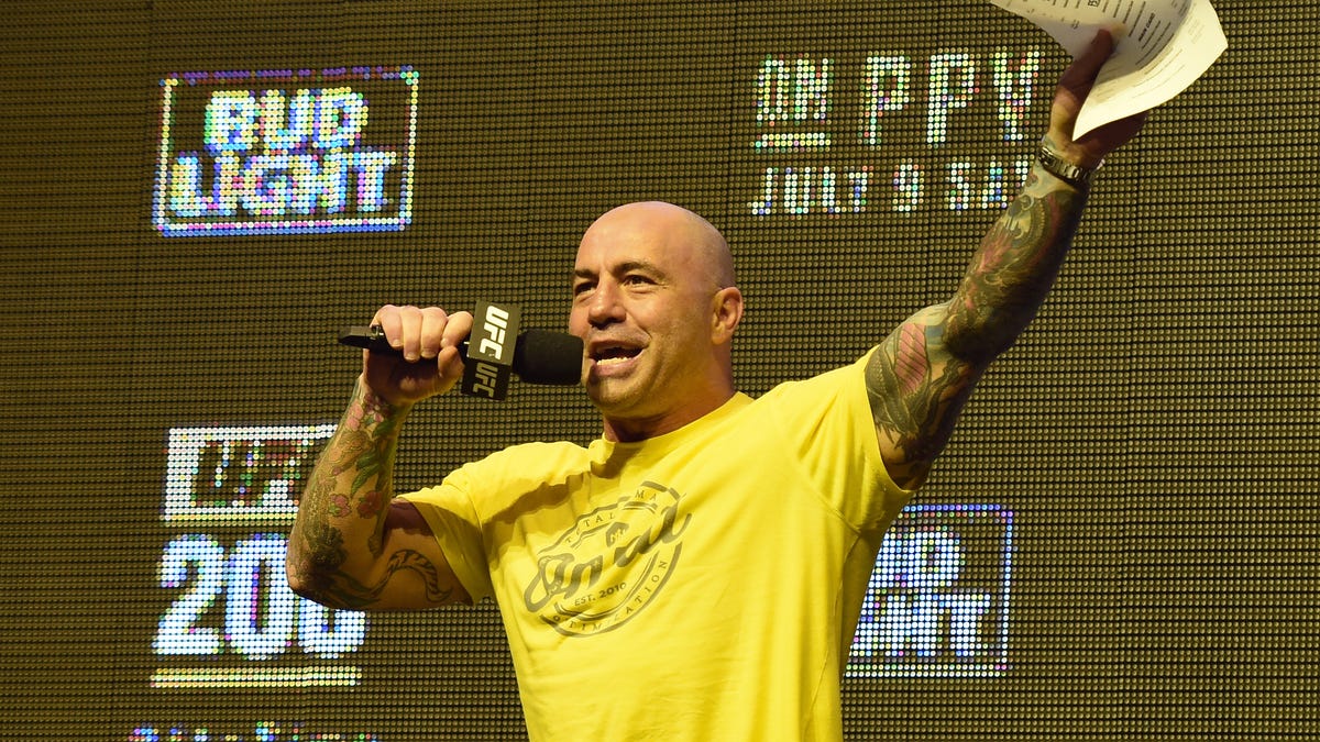 Joe Rogan Is Telling 'Healthy' Young People They Shouldn't ...