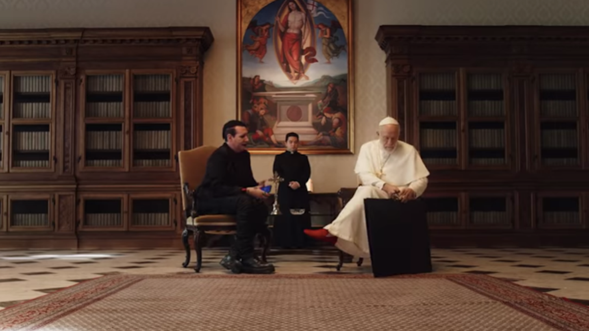 sundhed Wade Fremsyn Watch Marilyn Manson confuse The New Pope for The Young Pope