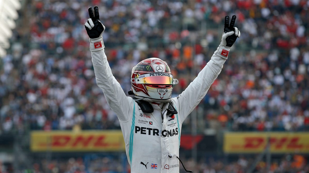 Lewis Hamilton Pulls Out A Victory In Mexico But He Didn T Secure The Driver S Championship