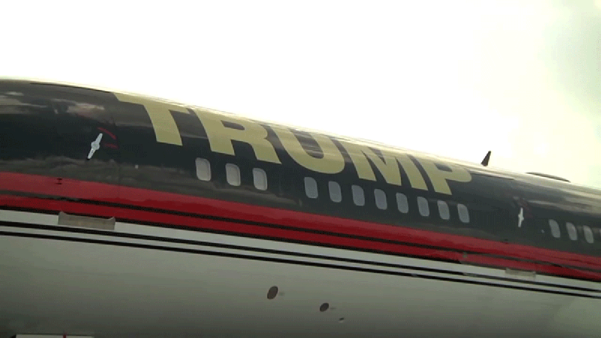 Go Inside Donald Trump S Classy Private Jet Crammed Full Of