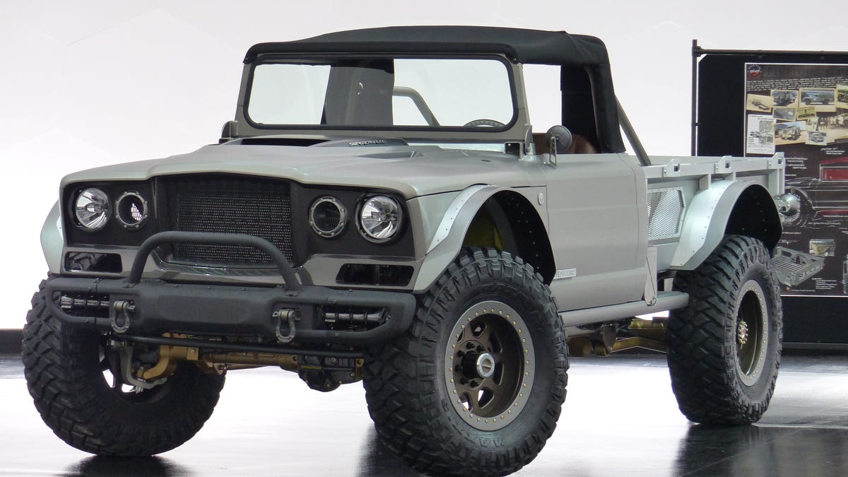 The Jeep M-715 'Five-Quarter' Is a 700+ HP Convertible Military Supertruck