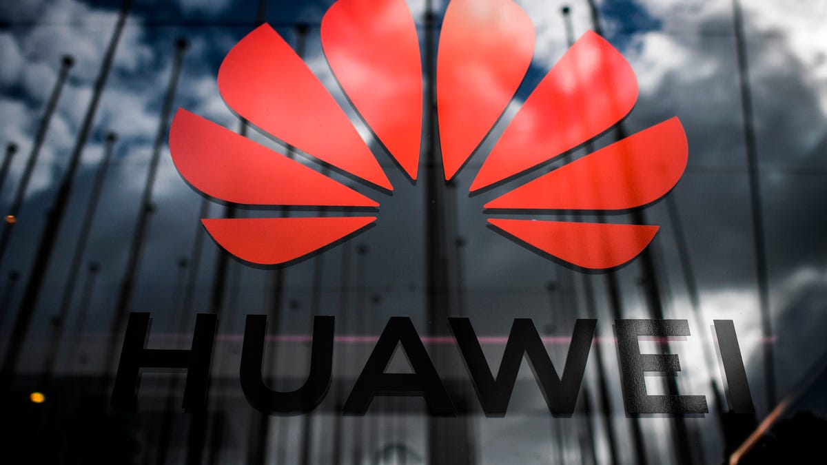 Huawei Has About a Month Before It Runs Out of Smartphone Chips - Gizmodo