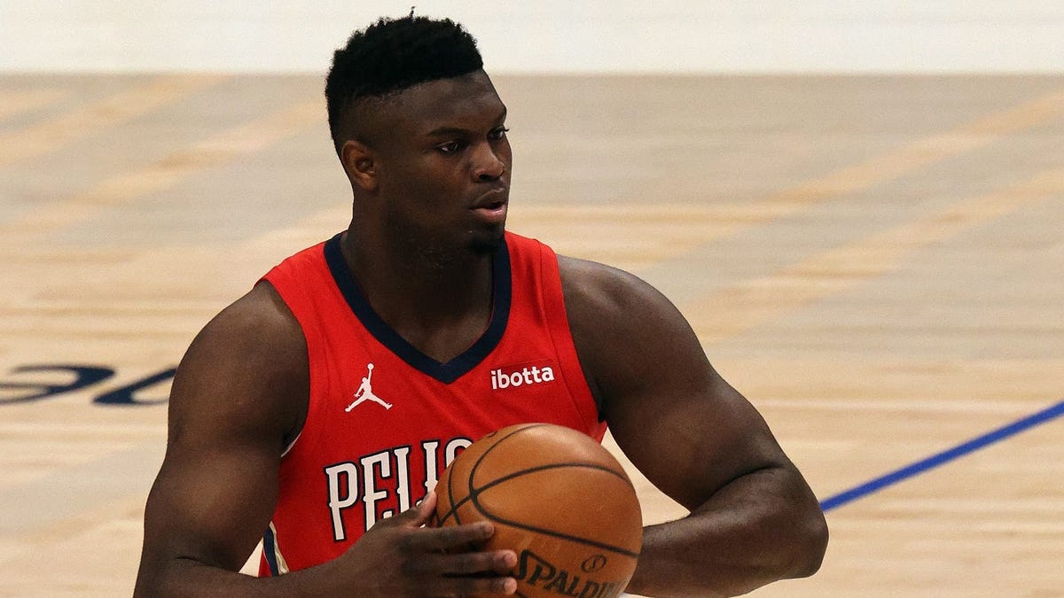 Zion Williamson could start seeing Giannis treatment if he doesn't diversify his game