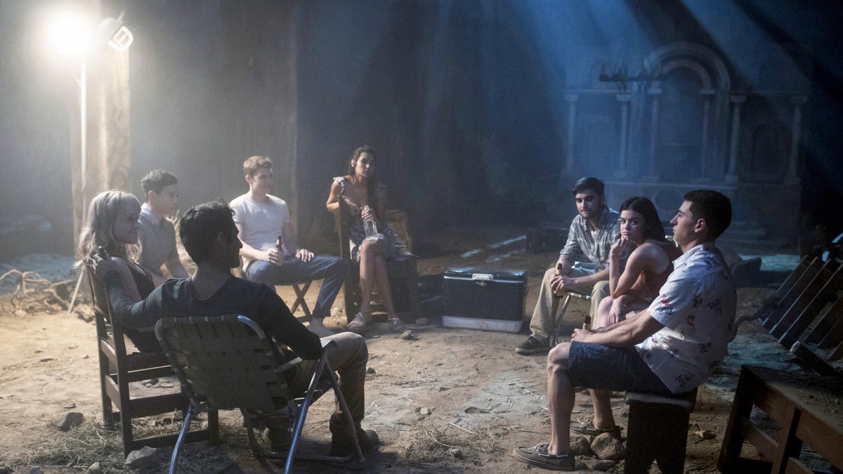 Blumhouse Dares To Be Stupid With The Contrived Teen Horror Of Truth Or Dare Truth or dare from 2017 is a syfy horror movie, but now it's on netflix. contrived teen horror of truth or dare