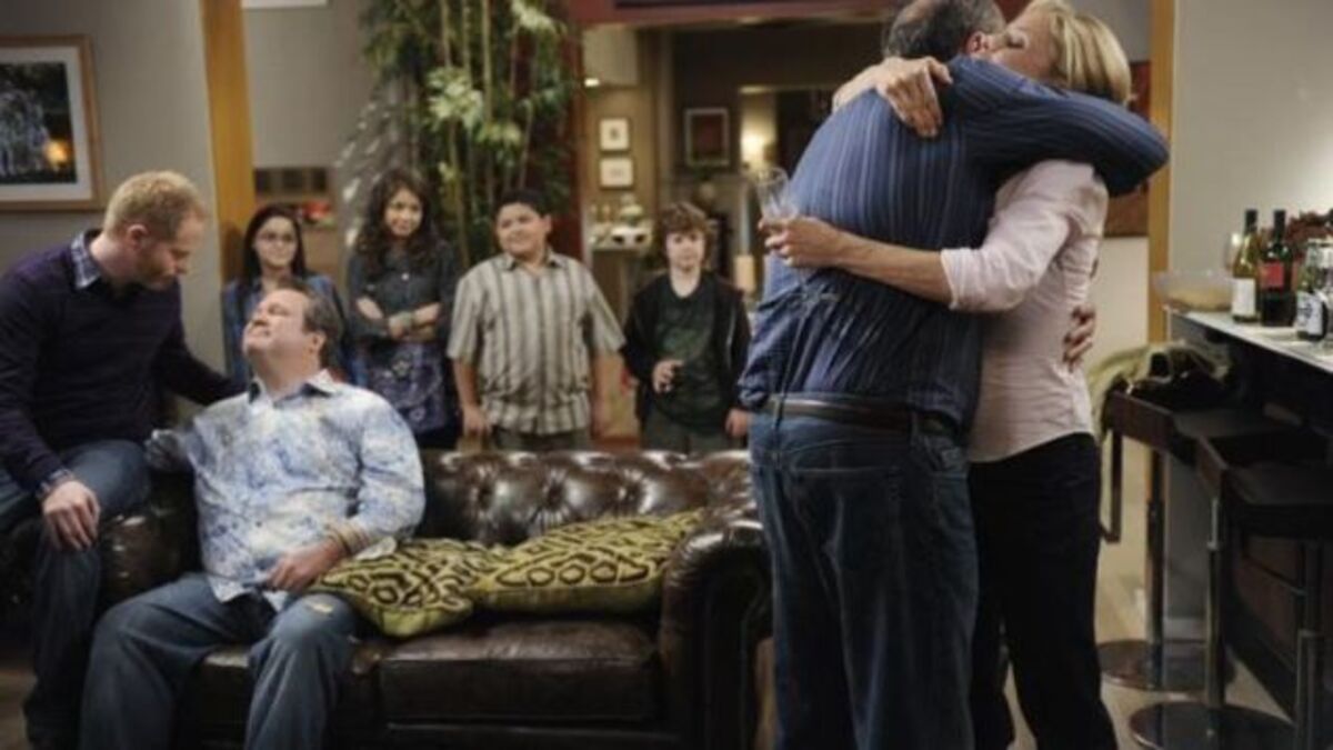 Modern Family: "The Kiss"