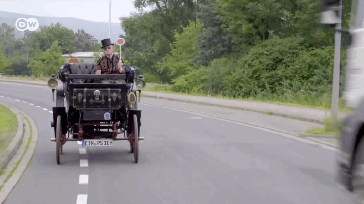 The Oldest Street Legal Car In Germany Has Two Brakes And Two Horns