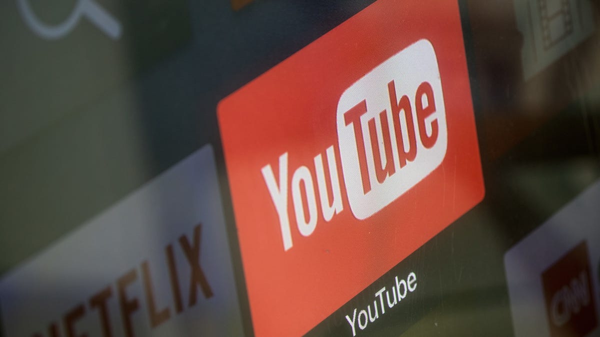 YouTube pārbaudes augšupielādes laikā atklāj autortiesību pārkāpumus