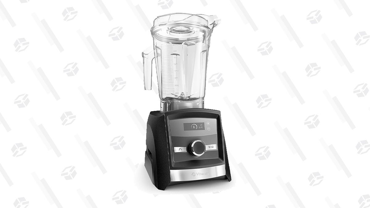Pulverize The Shit Out of Your Fruits and Veggies With $150 off a Vitamix Blender 1