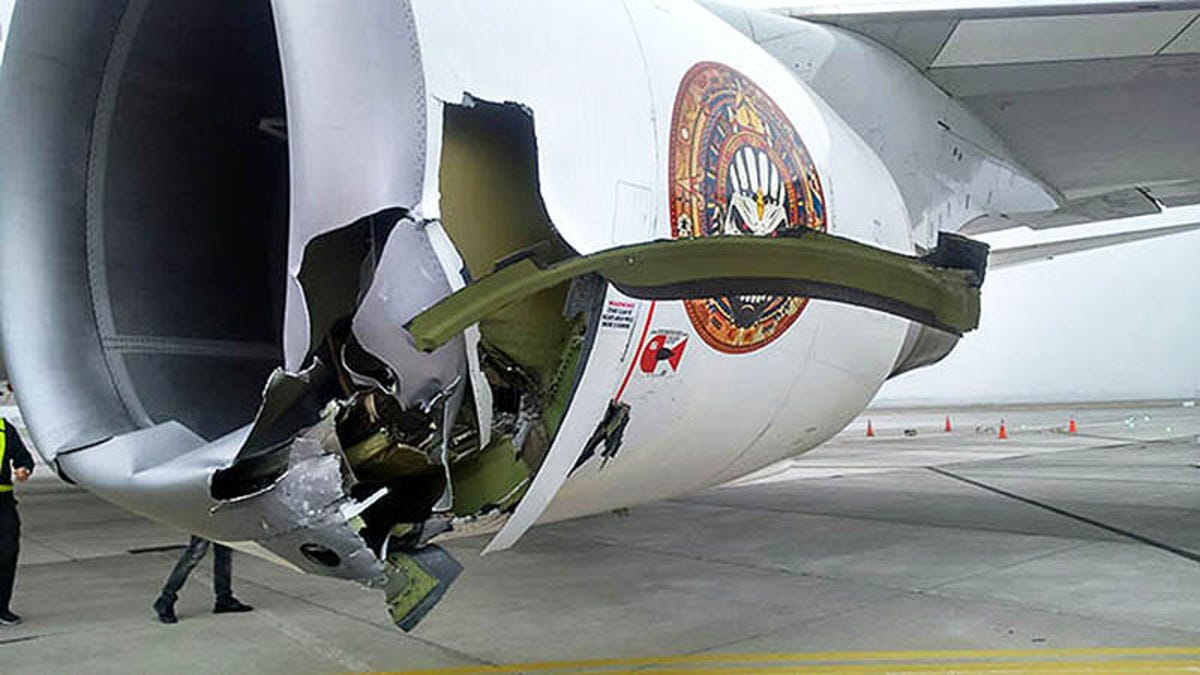 Iron Maiden S Ed Force One 747 Tour Jet Badly Damaged In Chile