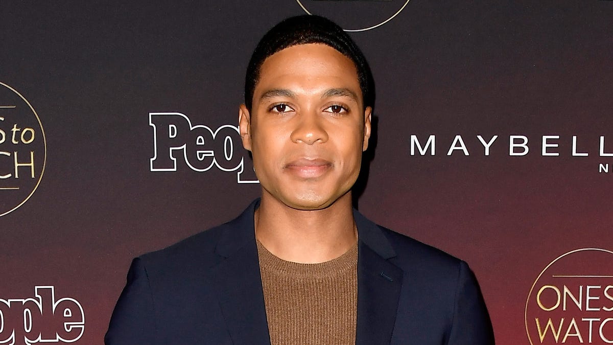 Ray Fisher confirms that Warner Bros.  has fired him from the Flash