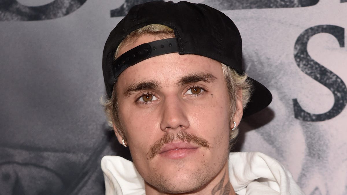 Justin Bieber grants Martin Luther King Jr. a Justice writing credit