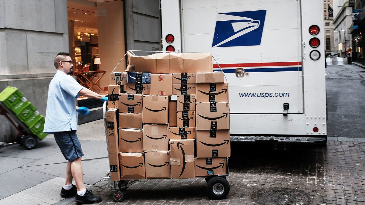 Here's the Last Day You Can Ship Packages and Have Them Arrive By Christmas