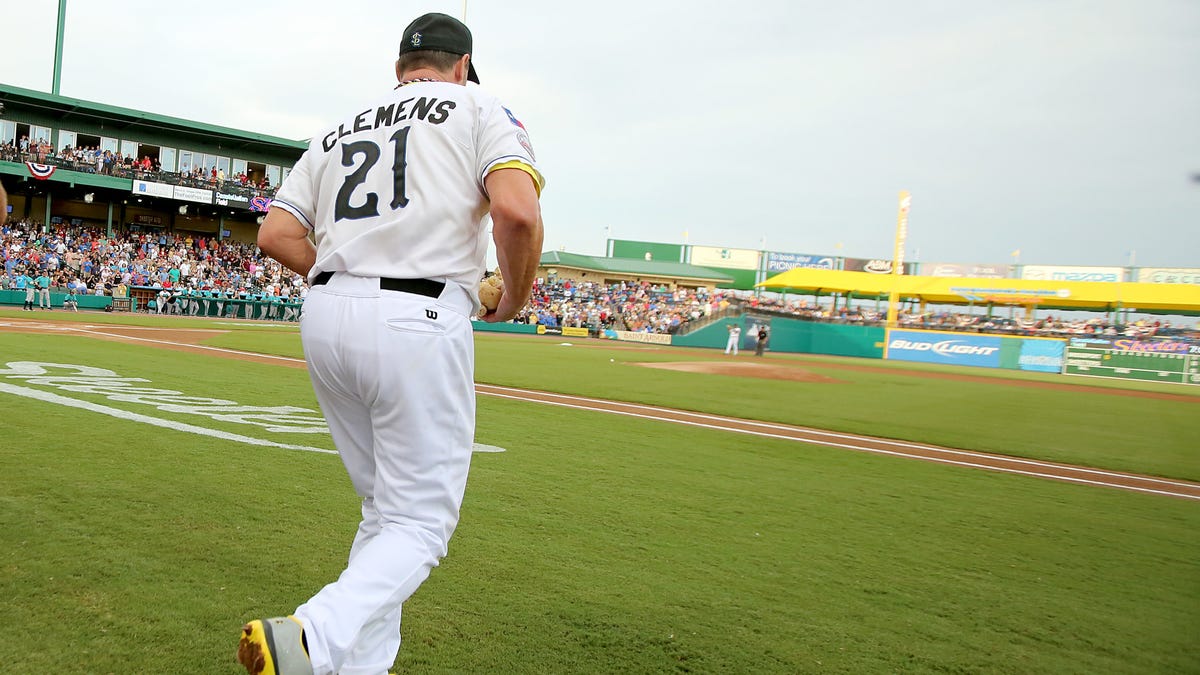 Roger Clemens Starts for Minor League Sugar Land Skeeters - The
