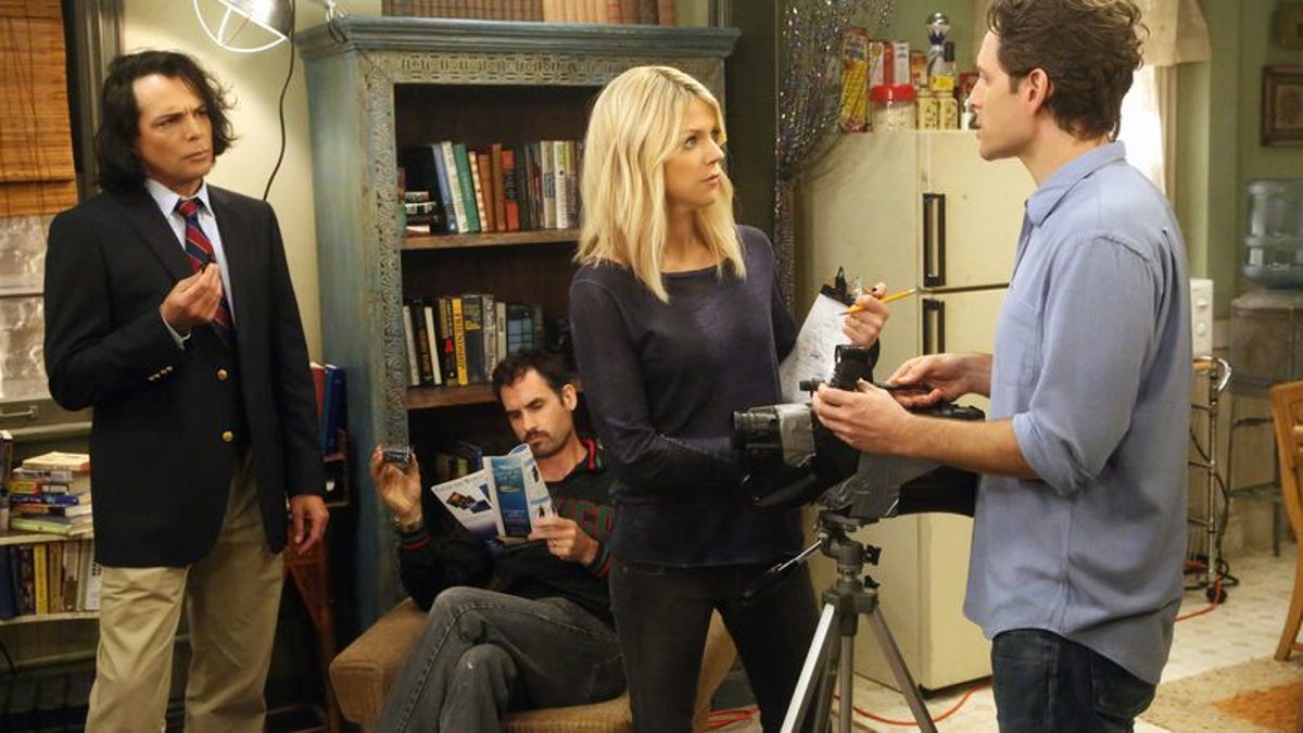 The Gang Debates Art Vs Smut On A Scattered It S Always Sunny In
