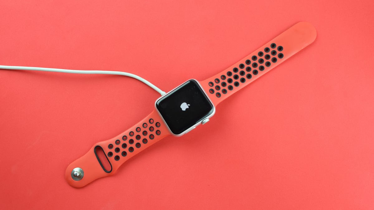 Unlock iPhone with Apple Watch when wearing a face mask