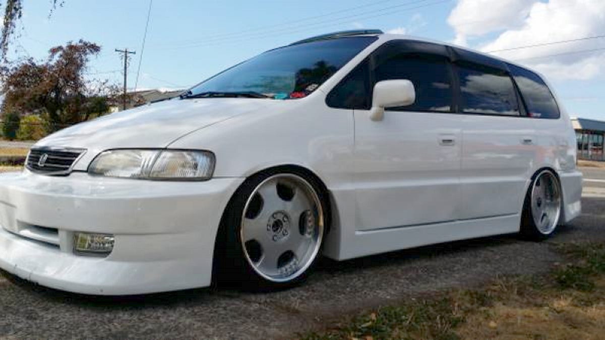 Wow Would You Pay 8 000 For This Custom 1998 Honda Odyssey