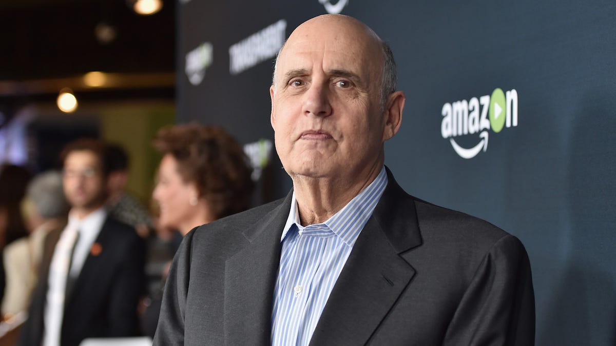 Former Transparent Employee Says Jeffrey Tambor Spied on Her While She ...