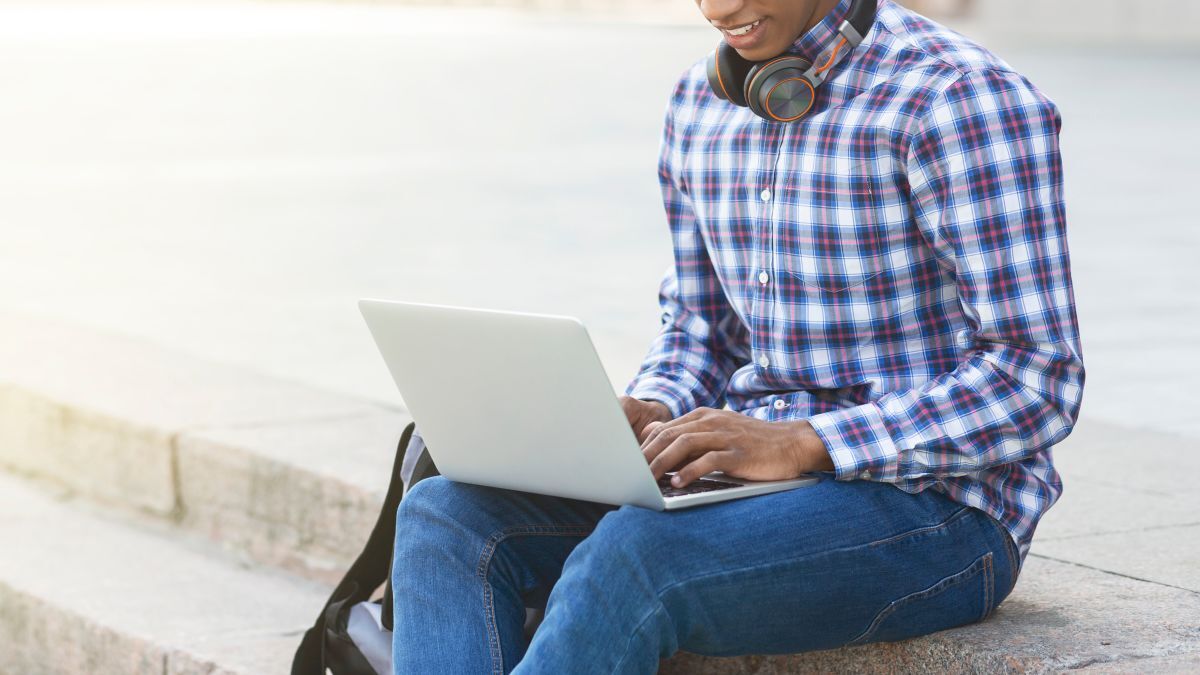 Transform YouTube Into a Distraction-Free Audio Player With This Extension