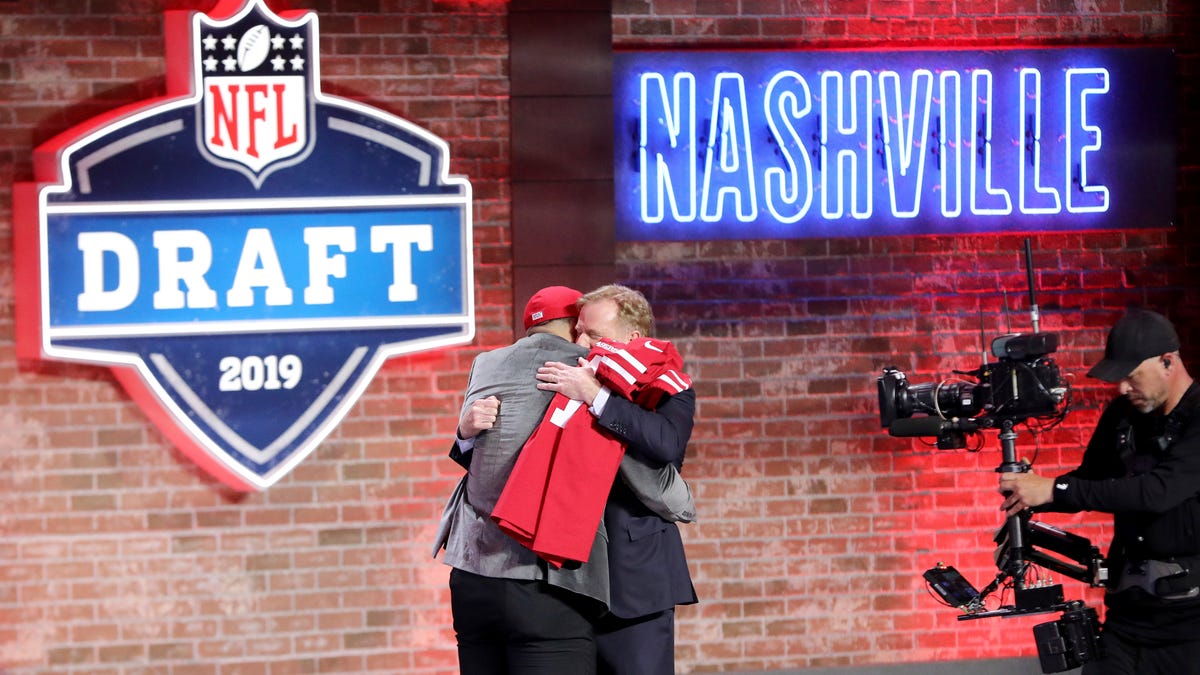 Who Hugged Roger Goodell Longest At Last Night's NFL Draft?