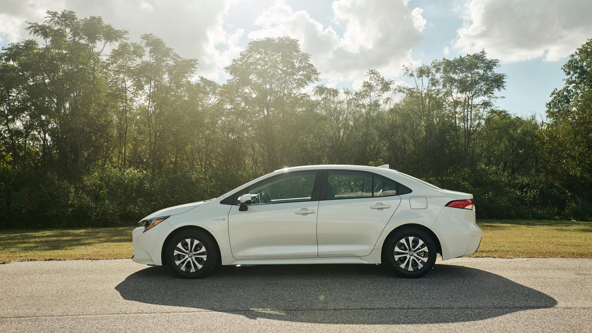 Toyota Corolla Mpg >> 2020 Toyota Corolla Hybrid Joins The Prius With An Expected Toyota Corolla Mpg >> 2020 Toyota Corolla Hybrid Joins The Prius With An Expected