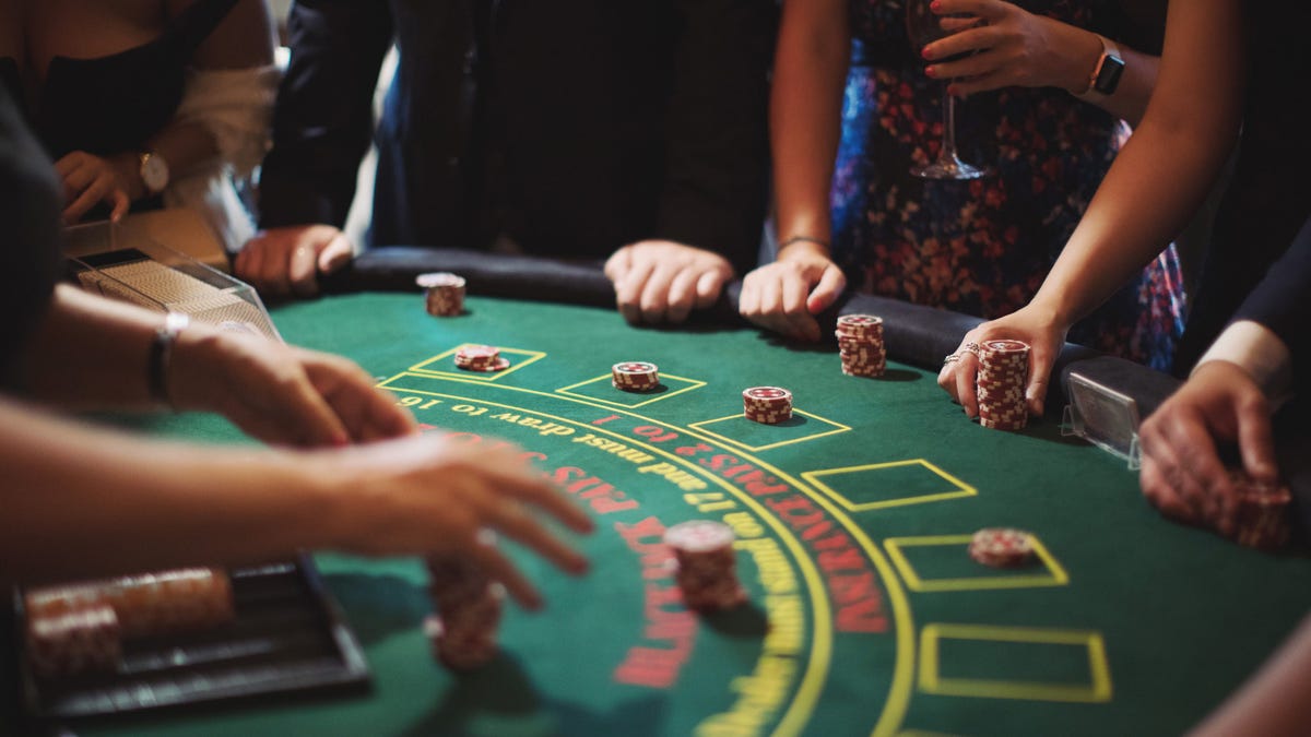 How to Deduct Gambling Losses From Your Taxes