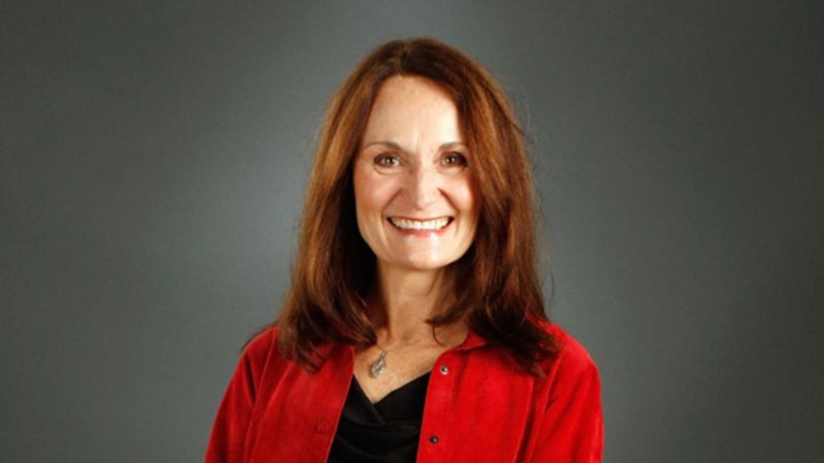 beth grant wonderfalls beth grant wonderfalls