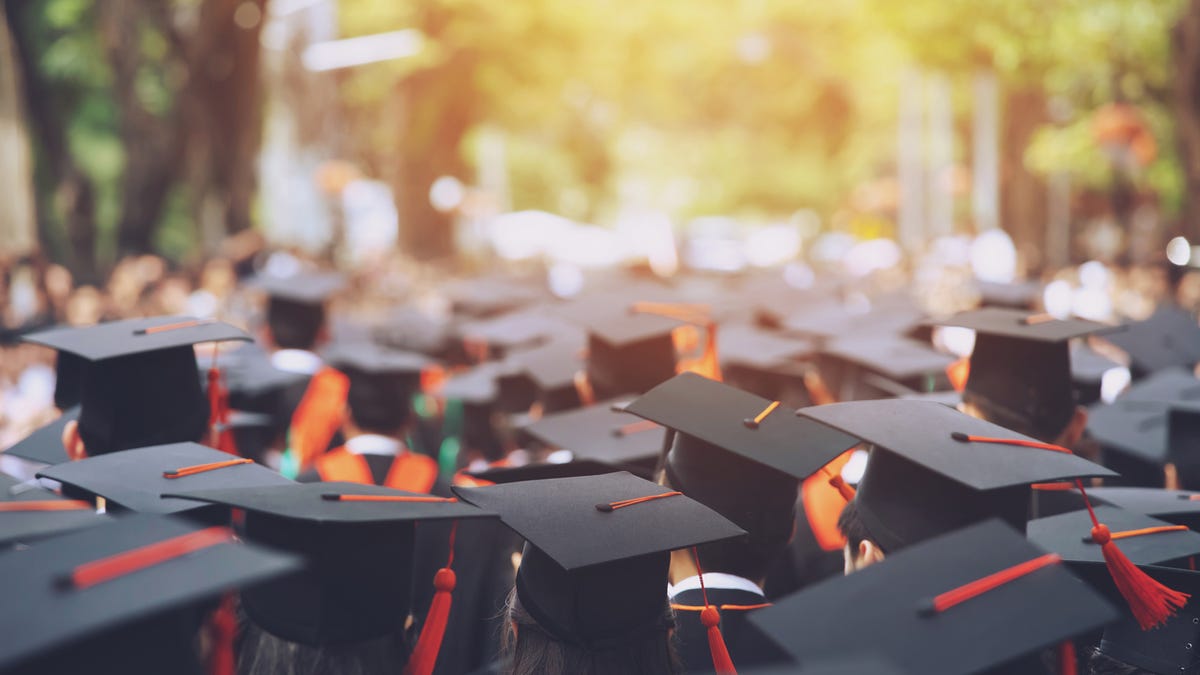 Morehouse Commencement Speaker Pays Off Class Student Debt