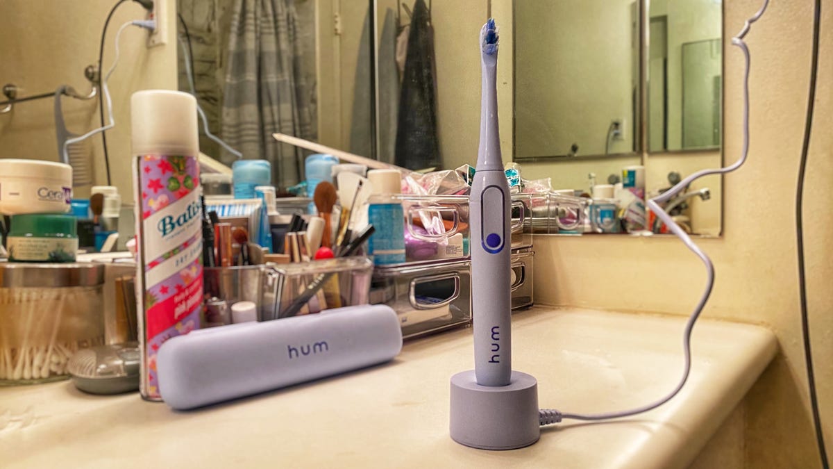 colgate hum toothbrush