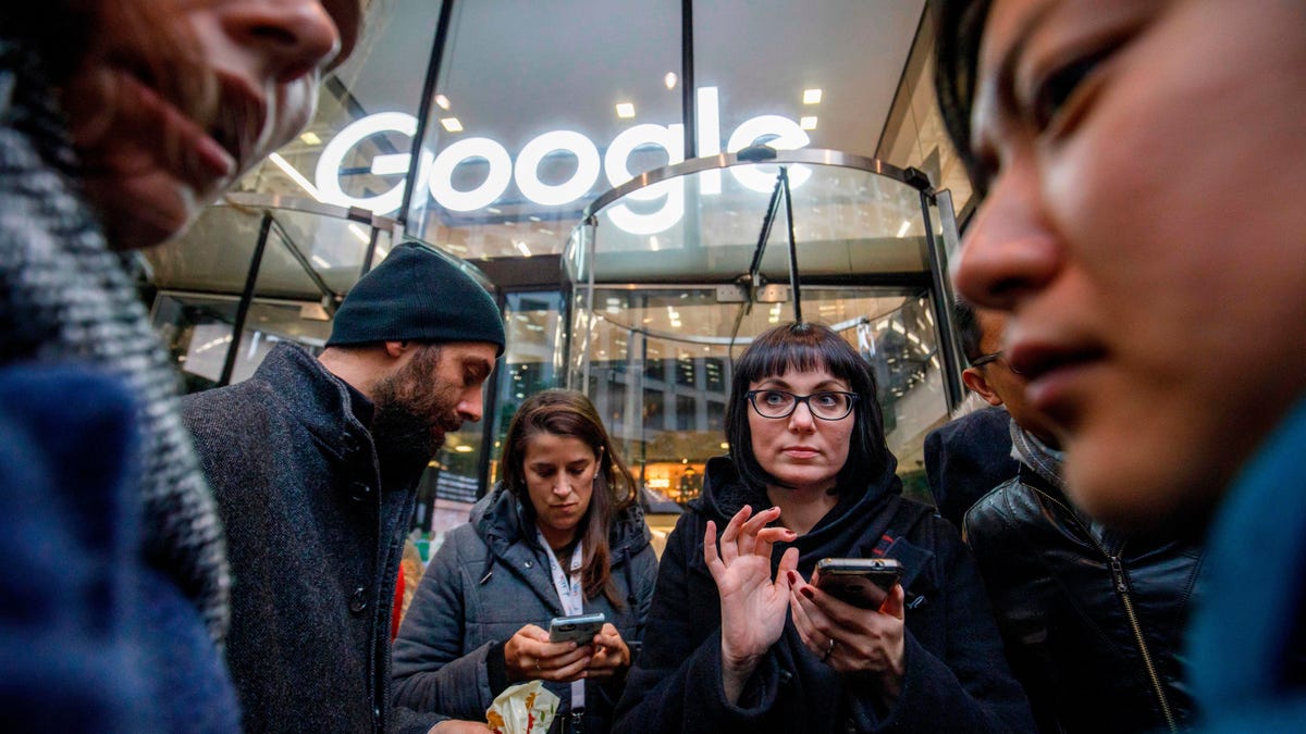 Google Pays news platforms in Australia as the crackdown approaches