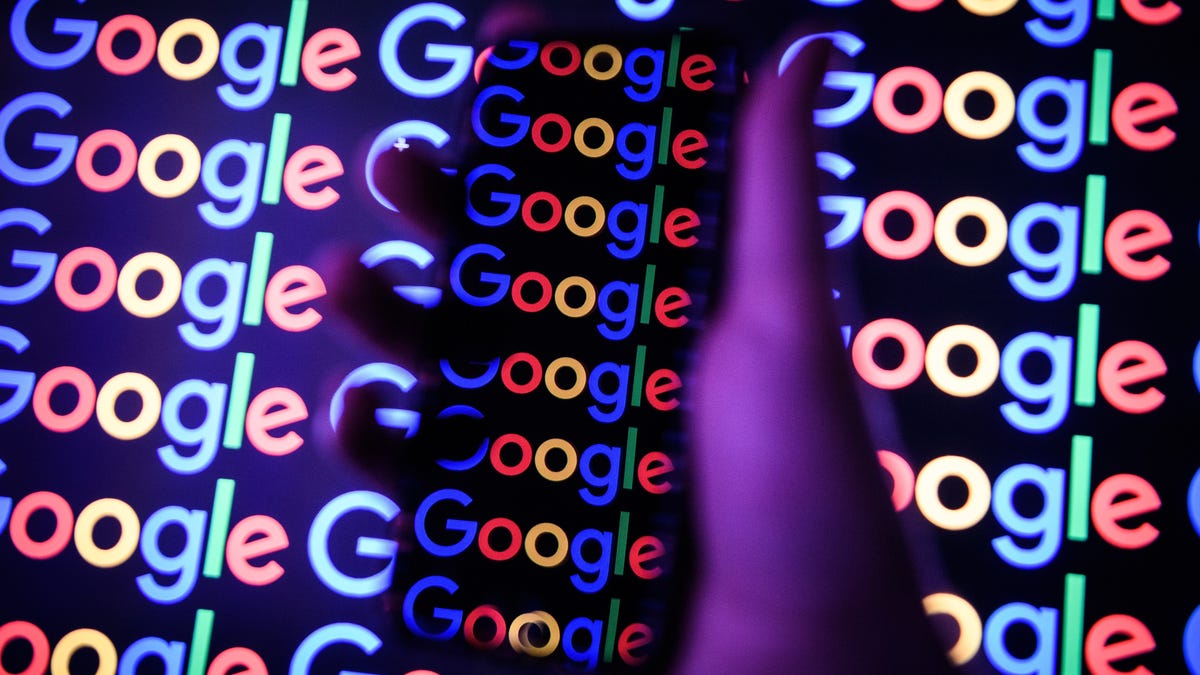 Google môže pre niektoré úlohy hlasového asistenta odstrániť text „Hey Google“