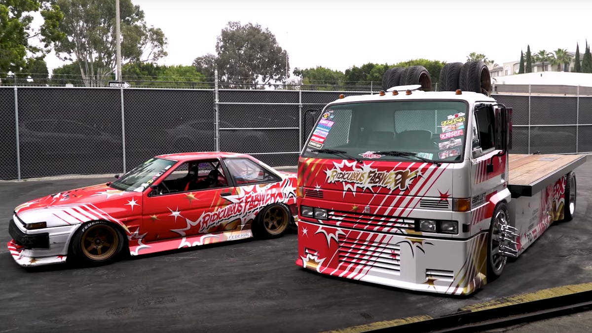 This Ae86 Toyota Corolla Comes With A Matching Custom Car