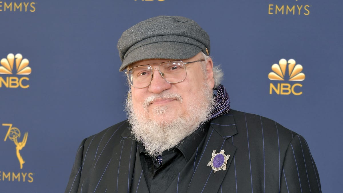 George RR Martin signs 5-year contract with HBO to fill his idle hours