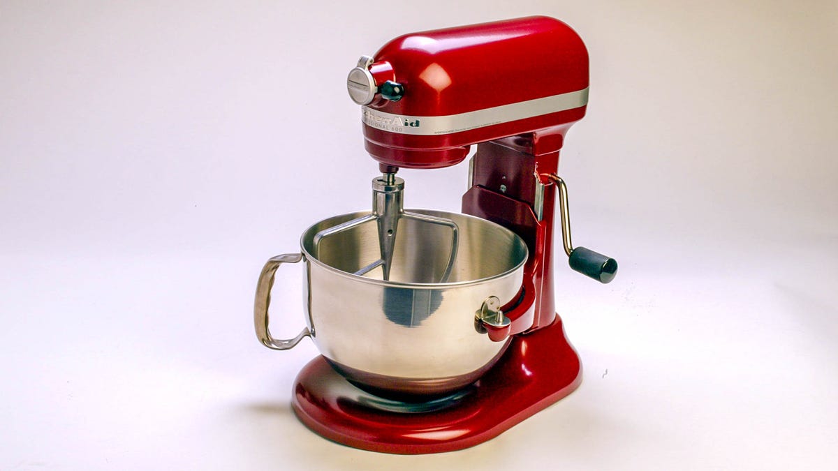 KitchenAid Announces It Will Lift Ban On Selling Mixers To Unwed Women