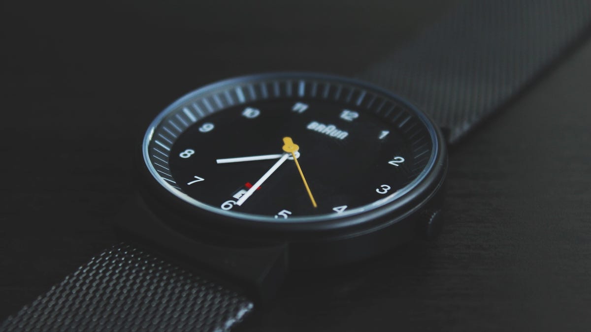 What's Your Favorite Affordable Men's Analog Watch?