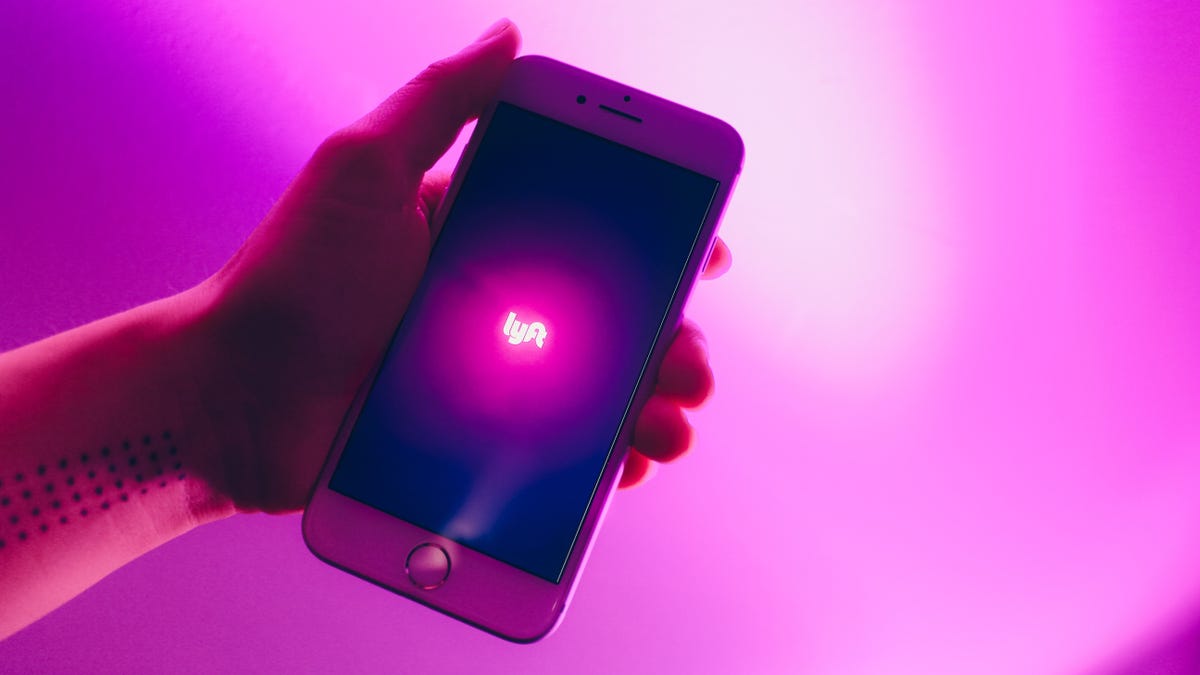 Should You Consider Lyft's Subscription Service?