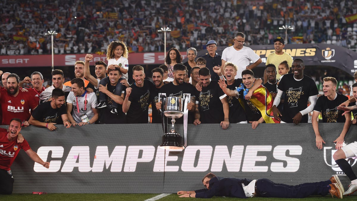 Newly Canned Valencia Manager Thinks He Was Fired For Winning A Trophy