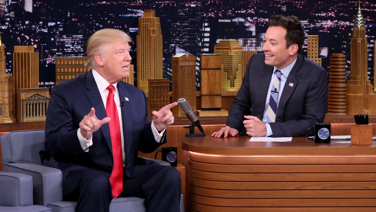 Jimmy Fallon Regrets Tousling Trump S Hair On The Tonight Show
