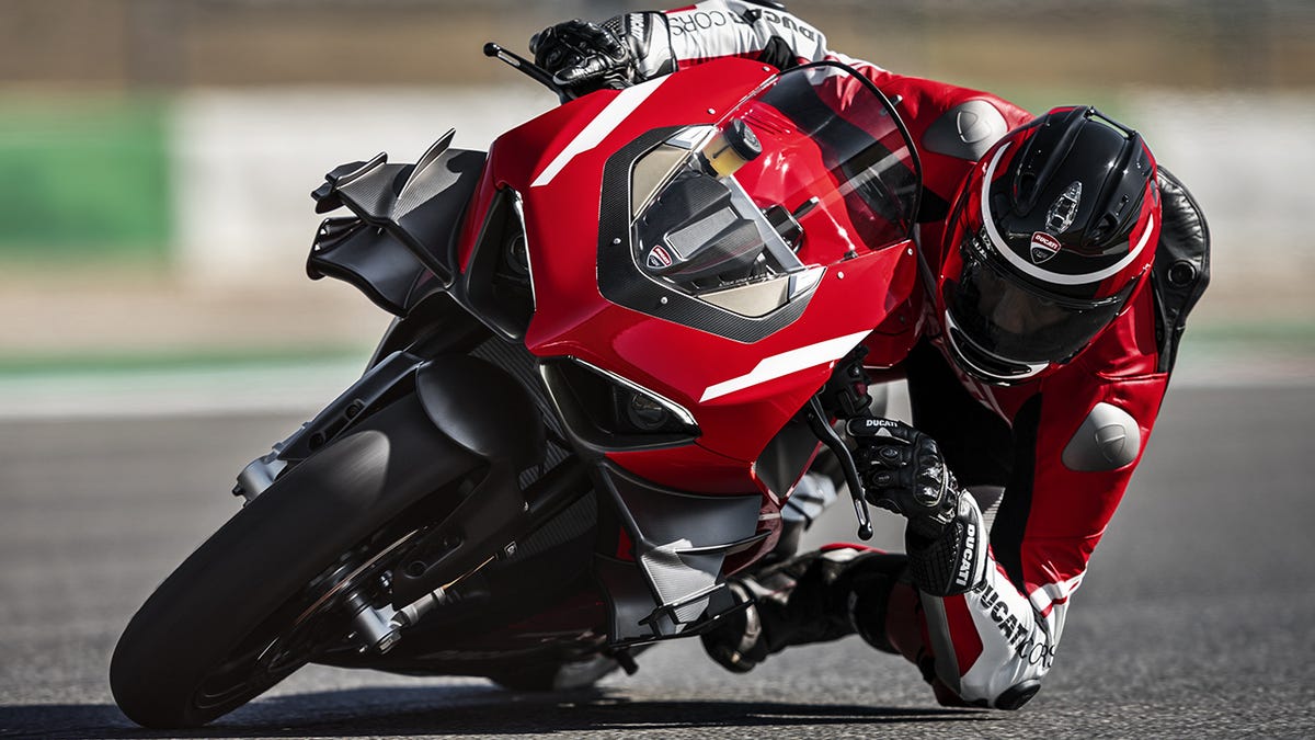 Ducati's New All-Carbon Superleggera V4 Costs $285 Per Pound thumbnail