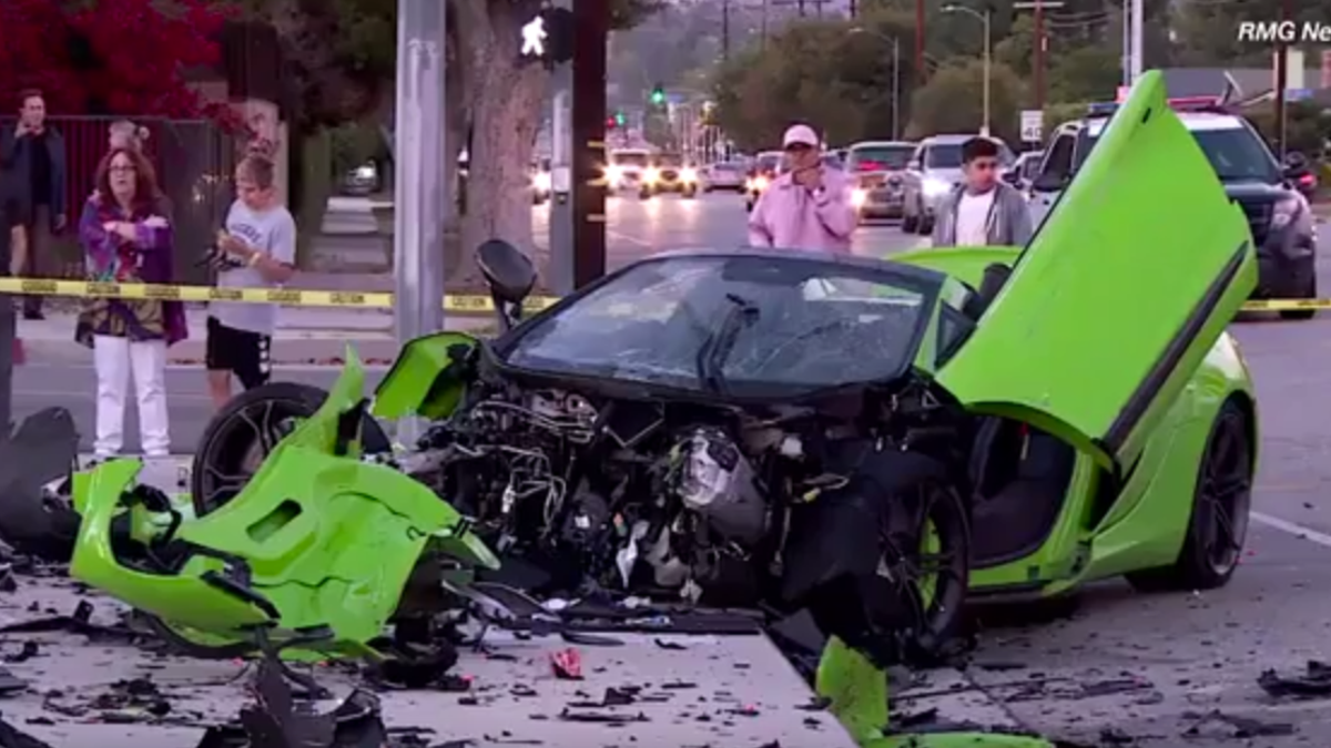 Mclaren 650s Completely Obliterated In Suspected Street