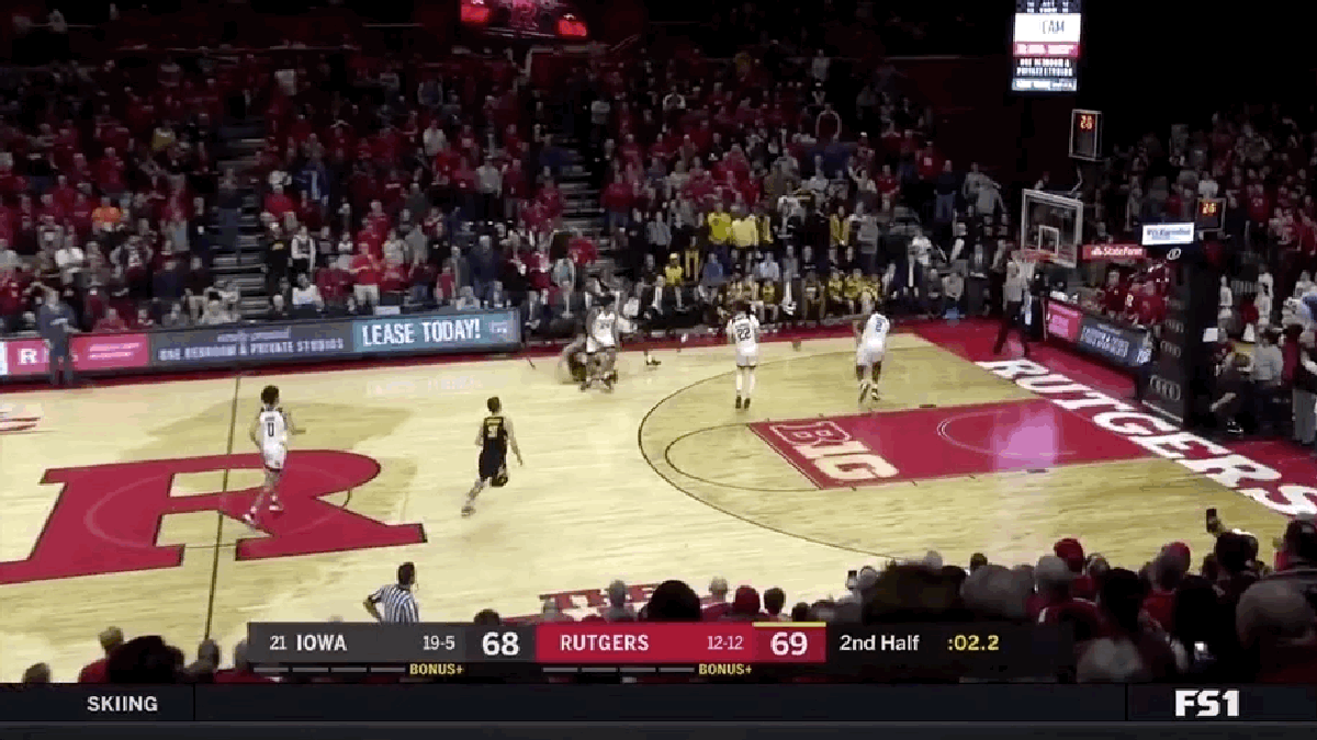 Backboard S Kiss Of Death Helps Iowa Defeat Rutgers On A Buzzer Beater