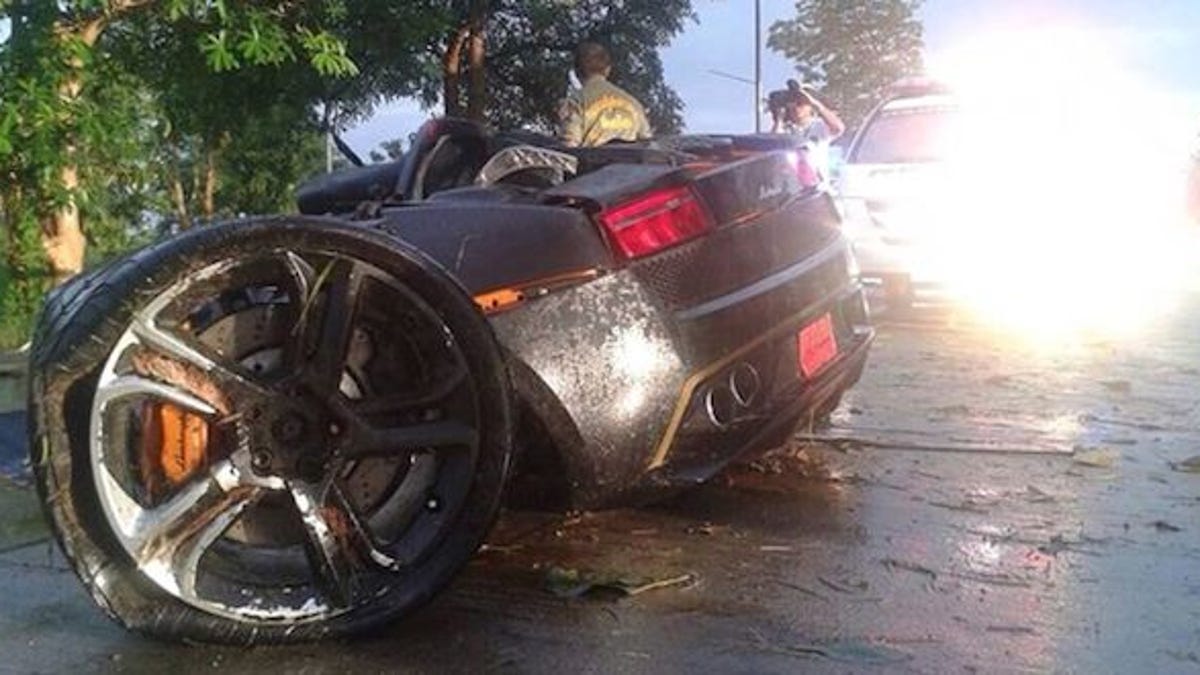 Crash Rips Lamborghini Gallardo In Half Driver Walks Away