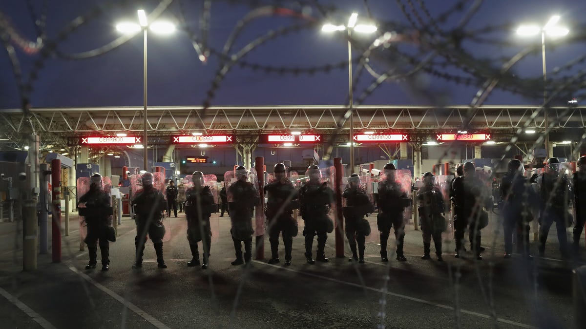U.S. Border Patrol Reportedly Eyes Face Recognition for Body Cams