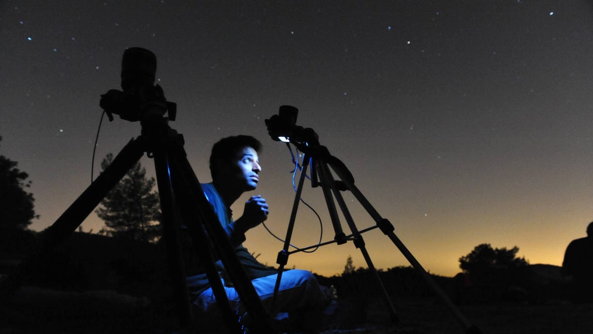 How to take great photos of the Lyrid (or any) meteor shower