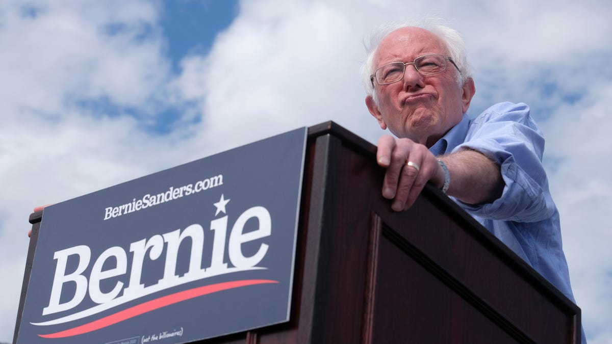 Sanders Rebuffs Alleged ‘Help’ From Moscow, Says None Needed From an ‘Autocratic Thug’