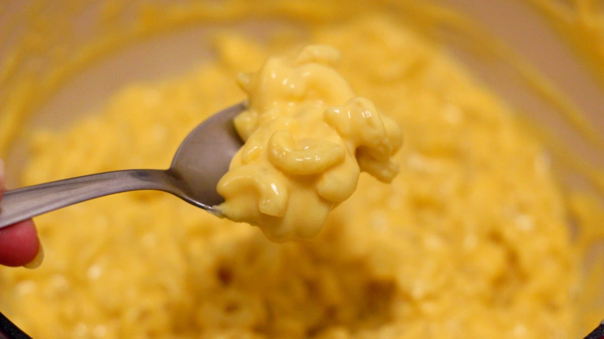 how to make a mac and cheese roux