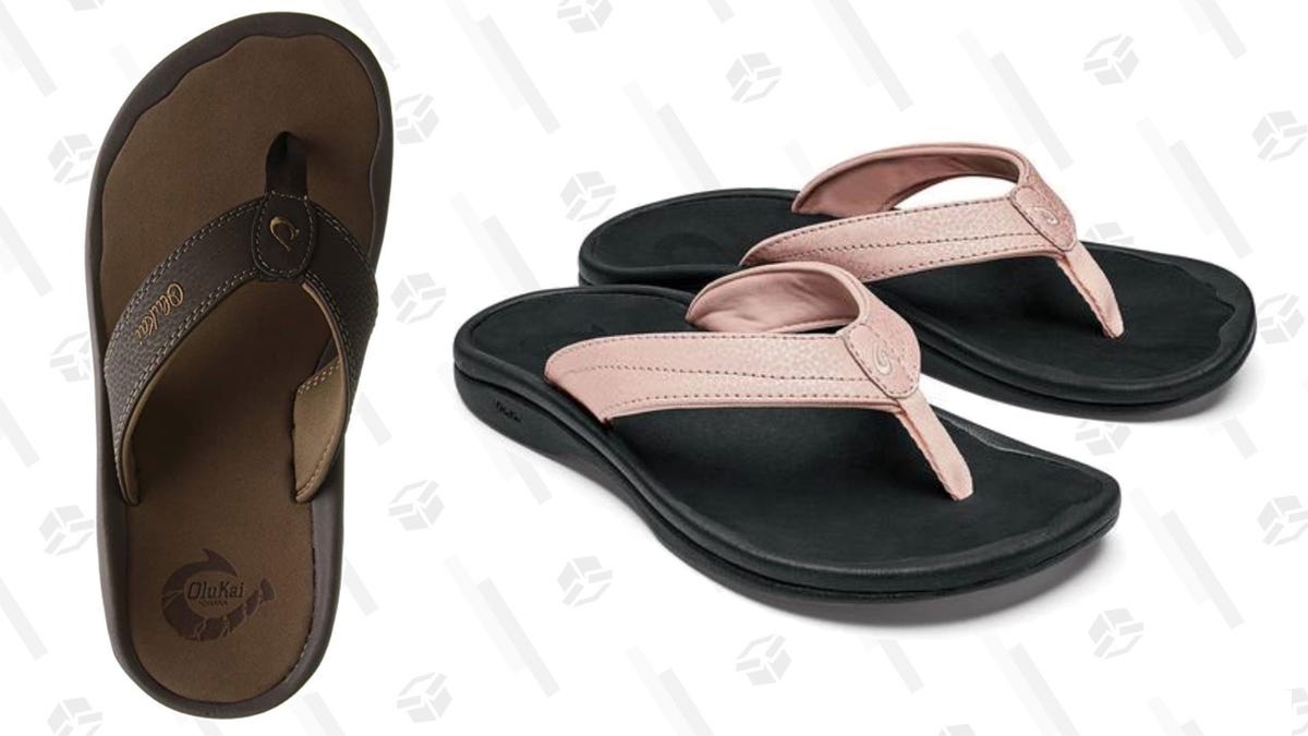 how to clean olukai flip flops