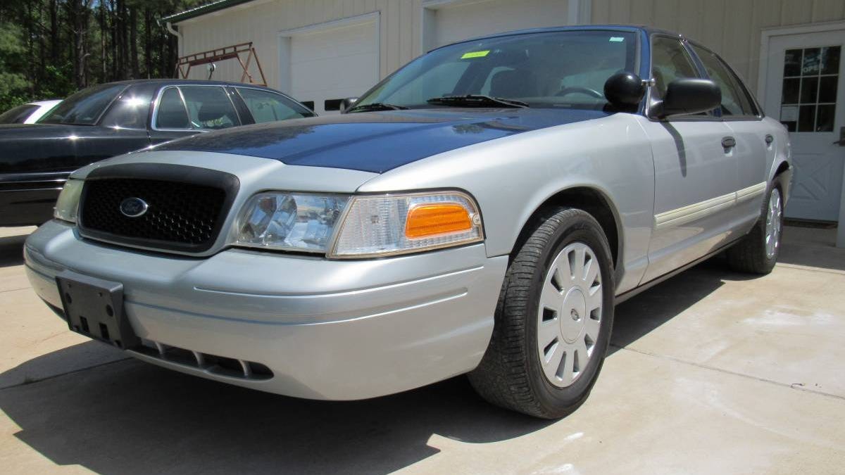 At 3 975 Could This 2011 Ford Crown Vic Interceptor Be
